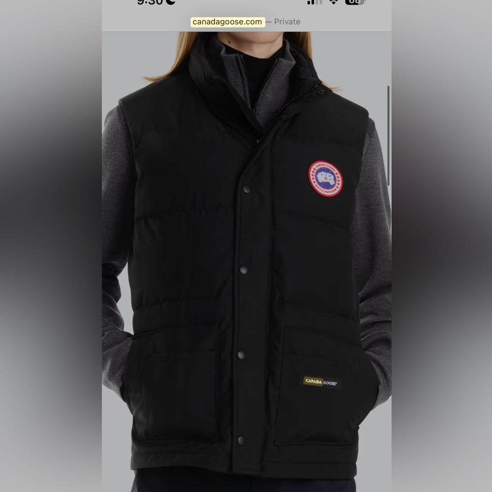 Canada Goose Black Men's Vest - Picture 5 of 6